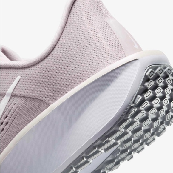 Nike Pink Athletic Shoes with Breathable Knit Mesh - Picture 4 of 11